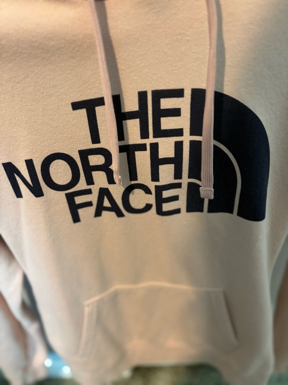The North Face Dusty Pink Logo Hooded Sweatshirt - Picture 2 of 6